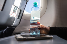 apa plastic sticla avion