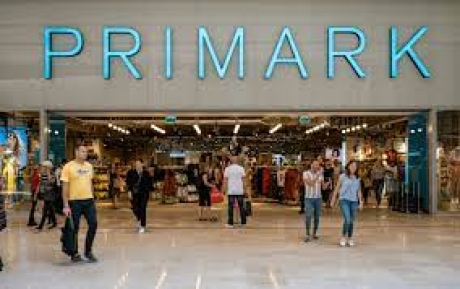 Vânzările Primark au scăzut, pe fondul temperaturilor mai ridicate