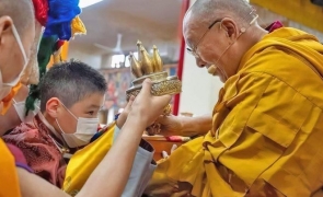 Jebtsundampa Rinpoche