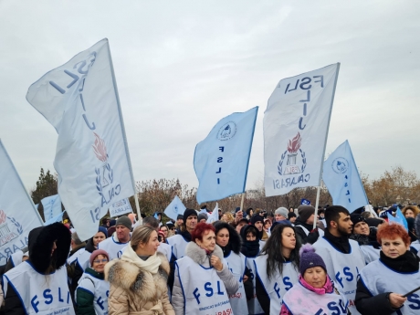 Sindicaliștii din Învățământ anunță proteste naționale: Creșterea normei de predare i-a scos din sărite