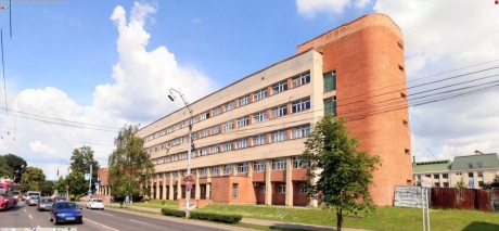 Aglomeraţie şi cozi pentru programarea pacienţilor în Ambulatoriul Spitalului Judeţean Sibiu / Unitatea medicală dă vina pe lipsa de fonduri