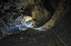 peșteră - Avenul de sub Vârful Grind