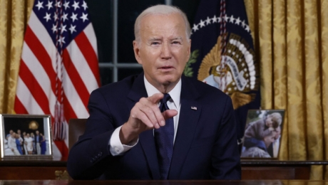 Joe Biden își serbează cei 81 de ani în intimitate alături de familie, dar continuă să fie criticat din cauza vârstei