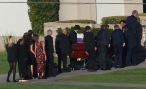 Matthew Perry funeralii