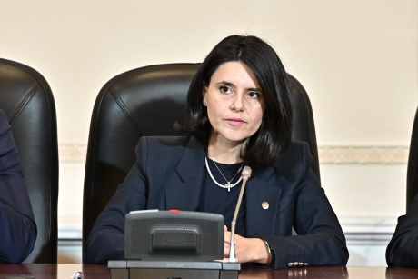 AUR mută decisv la Brașov! Primul candidat desemnat pentru un Consiliu Județean este femeie: Ana Loredana Predescu, candidata AUR pentru CJ Brașov