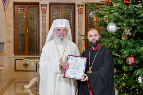 Reacția Arhidiaconului Mihail Bucă, după o nouă distincție oferită de Patriarhul Daniel: 'Ați trecut prin umbra morții'