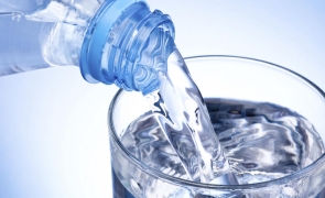 apa-hidratare-pahar