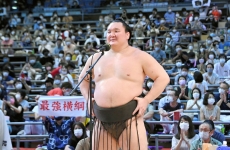 sumo Hakuho