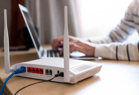 Routerul tău devine lent? Iată un truc simplu care poate crește rapiditatea WiFi-ului