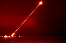 dragonfire laser nave de razboi