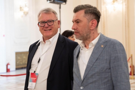 Vizită la nivel înalt în PSD: Comisarul european pentru Muncă a prezentat detalii despre salariul minim european