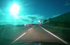 lumina meteorit dezintegrare
