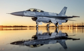 avioane F 16