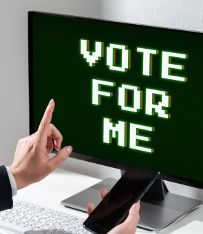 alegeri manipulare online