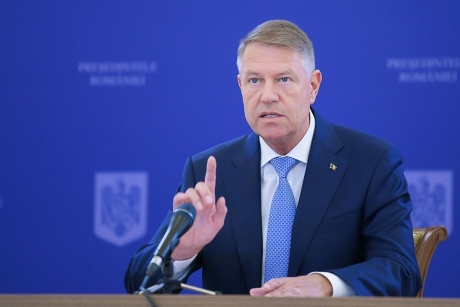 În plin val de caniculă, Iohannis cere reexaminarea unei legi privind energia din surse regenerabile: 'Nu este clar'