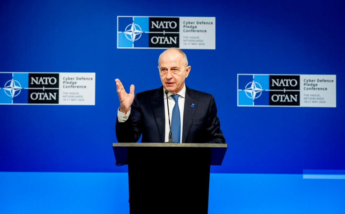 Mircea Geoană anunță când își va da demisia de la NATO