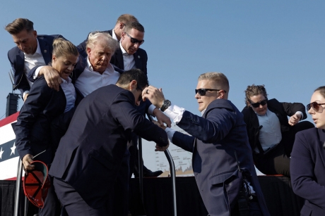 Şeful Securităţii Naţionale rupe tăcerea, după ce Donald Trump a fost împușcat: Ia apărarea agentelor din Secret Service