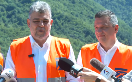 VIDEO Ciolacu și Grindeanu, cu gândul la vacanță: Ce destinații de concediu vor fi 'asaltate' de greii PSD