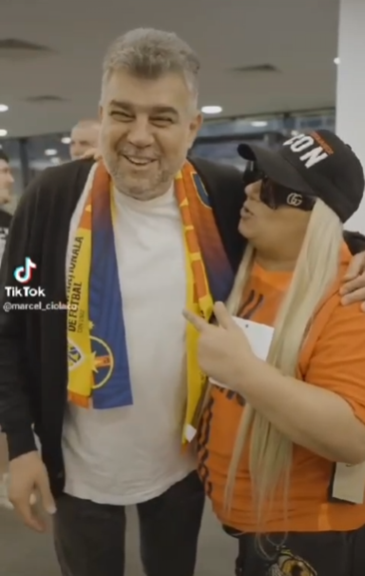 VIDEO Marcel Ciolacu a făcut show la meciul dintre FCSB și Lask Linz