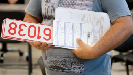 Piața auto în declin: Înmatriculările de autoturisme noi au scăzut cu peste 21% în primul semestru din 2025