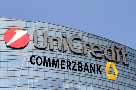 BCE este pregătită să aprobe investiţia UniCredit în Commerzbank, deschizând calea pentru cea mai mare fuziune bancară transfrontalieră din Europa