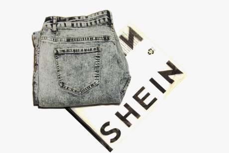 Shein caută refugiu financiar la Hong Kong pentru a ocoli obstacolele politice şi de reglementare din Occident