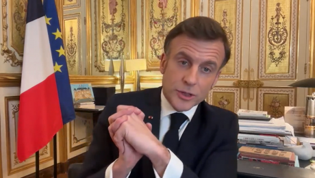 Emmanuel Macron îl va suna pe Donald Trump pentru a calma lucrurile: 'Între aliaţi, nu poţi să-l faci pe celălalt să sufere cu tarife' vamale