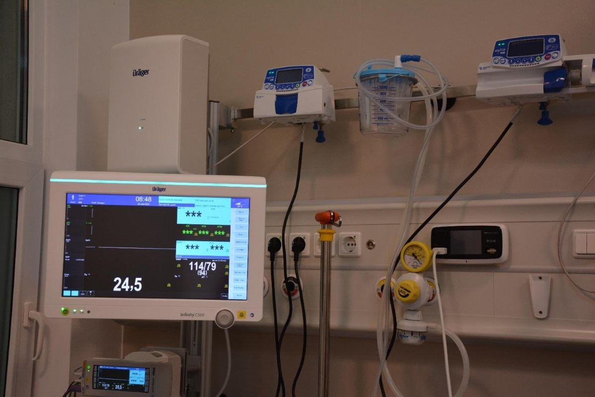 Spitale de recuperare din nouă judeţe şi din Capitală vor fi modernizate şi dotate cu echipamente medicale de ultimă generaţie