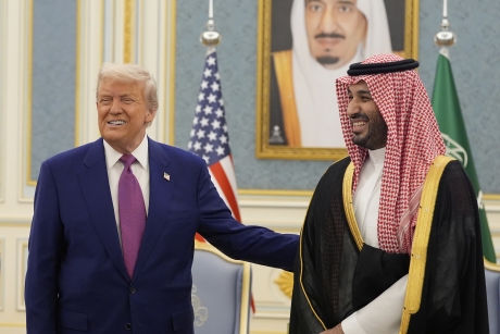 Arabia Saudită promite investiții de 600 miliarde dolari în SUA: Acorduri masive în apărare, tehnologie și infrastructură