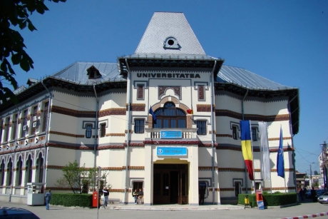 Universitatea 