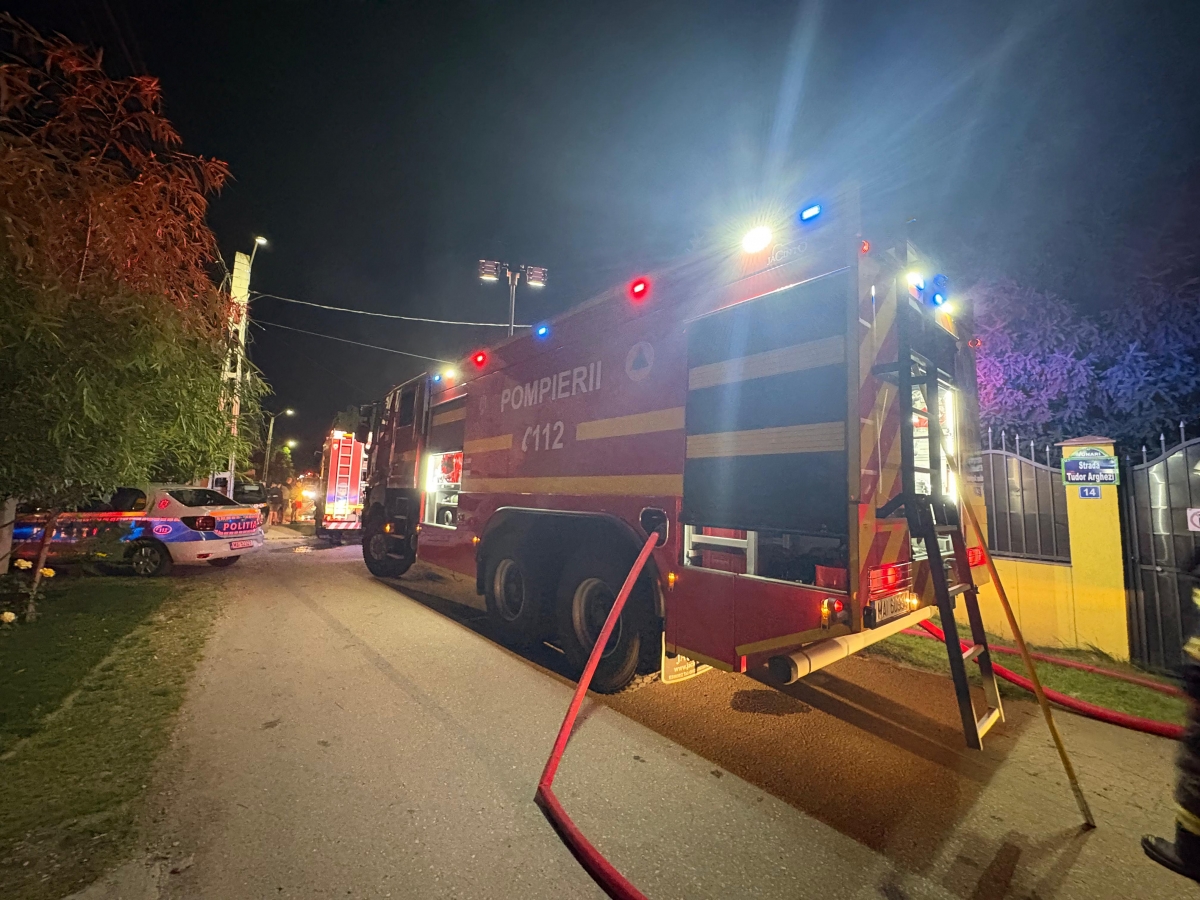 VIDEO UPDATE Intervenție extremă a pompierilor: Incendiu major la o ...