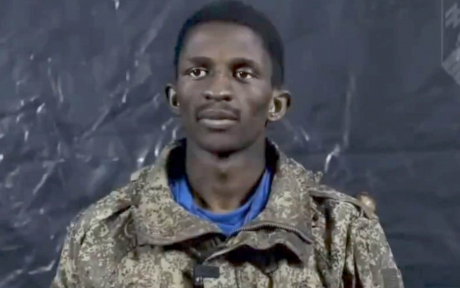 Rusia a angajat fermieri africani pentru a face șampon, apoi i-a trimis la război
