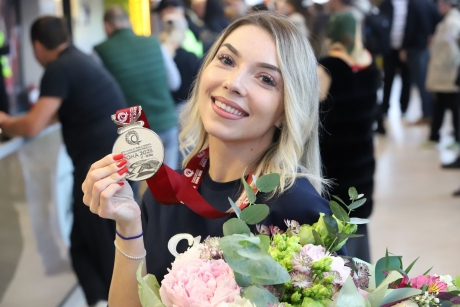 Bernadette Szocs trece spectaculos de Hitomi Sato și ajunge în optimile WTT Star Contender