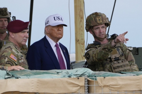 Alertă maximă în Orientul Mijlociu: Donald Trump pare pregătit să lovească Iranul / Ambasade SUA evacuate, trupe pregătite pentru orice