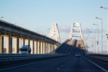 Investiție record în infrastructură: România va avea două poduri noi peste Bega