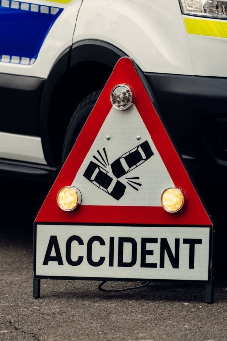 Accident cu trei mașini pe DN 19E. Traficul este blocat