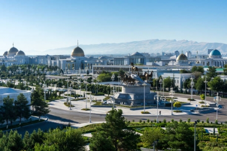 Turkmenistanul promite deschiderea frontierelor: Regimul de vize ar putea fi simplificat pentru turiști