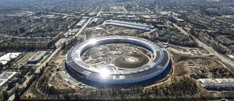 Silicon Valley, între inovație și narcisism: Nick Clegg, fostul director Facebook, îi critică pe miliardarii care se cred victime