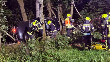 Patru tineri români, morți pe loc într-un accident cumplit pe o șosea din Germania: Audi-ul în care se aflau le-a devenit sicriu
